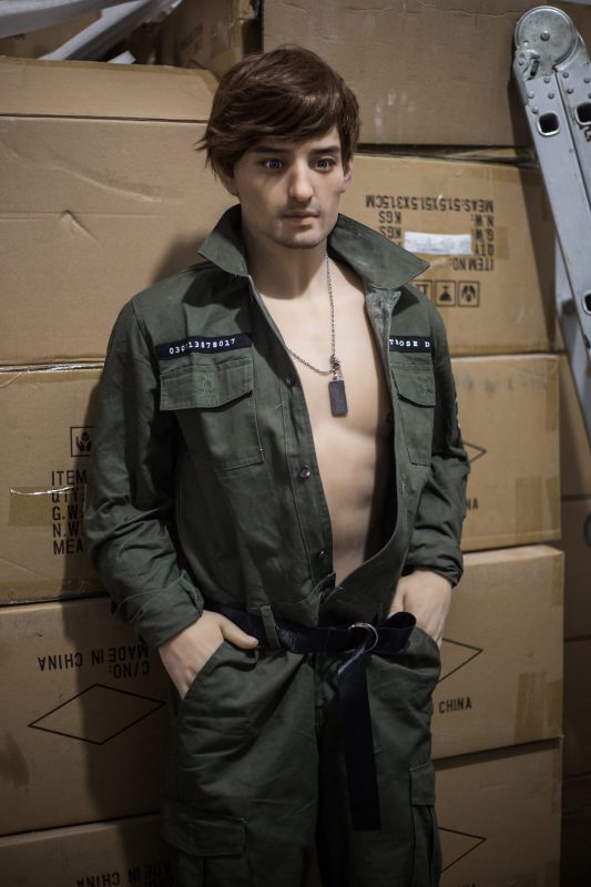 männliche Sexpuppe