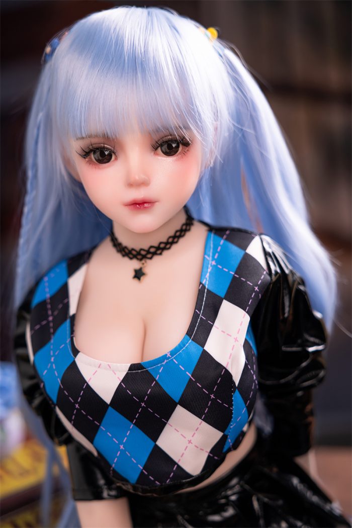 mini tpe anime sex doll