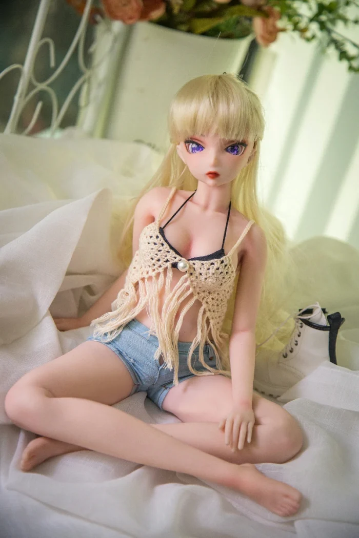 Qita Doll 60cm Mini Anime Sex Doll  Julie