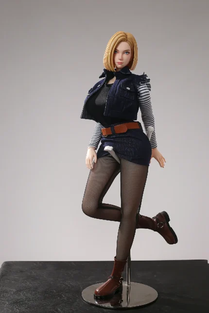 Android 18 Mini Anime Sex Doll - Le cyborg féroce de Dragon Ball 